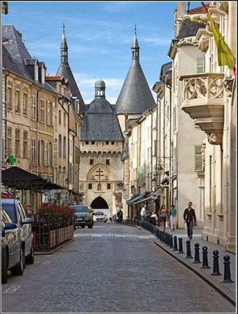 Les Toits Des Cordeliers Apartment Nancy Exterior foto